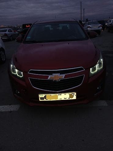 benzin bak: Chevrolet Cruze: 1.8 l | 2013 il 163000 km Sedan — 10