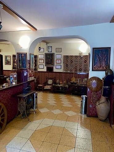 kafe bar: Məkan icarəsi – etnik üslublu restoran/zal Qiymət 4 min - Qonaqlıq və — 10