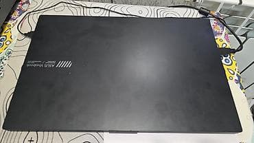 ASUS: İşlənmiş ASUS Vivobook, 15.6 ", AMD Ryzen 5, 512 GB — 1