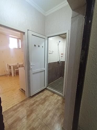 kiraye ev gencede: 2 otaqlı mənzil – mətbəx/studiya tipli zal və yataq otağı — 5