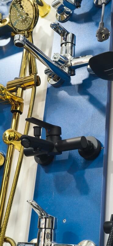 Asılqanlar: Məhsul: Divar tipli qarışdırıcı kranlar (vanna/duş üçün) Təsvir: - — 1