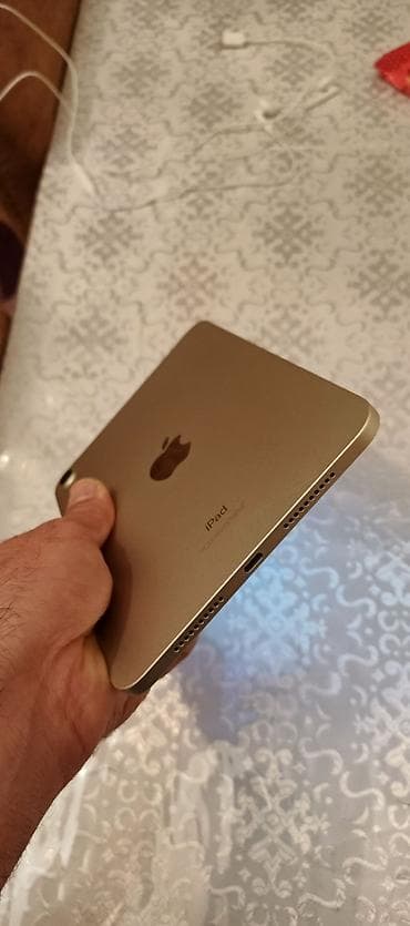 i̇pad mini: İşlənmiş Apple iPad 9 (2021), 10,2", 64 GB — 6