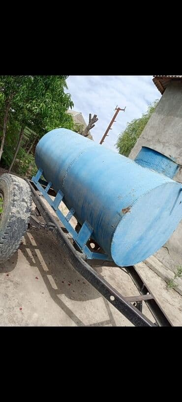 fasad daşları: Traktor qoşqusuna quraşdırılan metal su/Maye çəni - Silindrik — 4