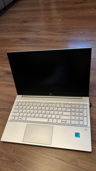 hp pavilion ekran: HP Pavilion 15 noutbuk - Korpus: gümüşü alüminium üslubunda, nazik — 2