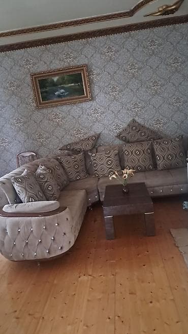 6053 //& Lamie Uqlavoy divan satilir Tezedi satilir tecili 400