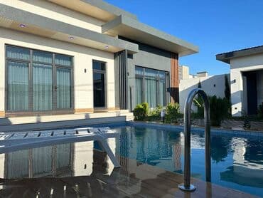 hovsanda obyekt satılır: Bakı, Şüvəlan qəs., 150 kv. m, 4 otaqlı, Hovuzlu, Kanalizasiya, Kombi, Qaz — 1