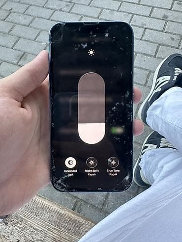 IPhone 13, Mavi, Face ID — 3