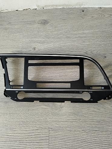 Salam tam orijinaldır.Hyundai orijinal multimedia/radio blokları və ön — 3
