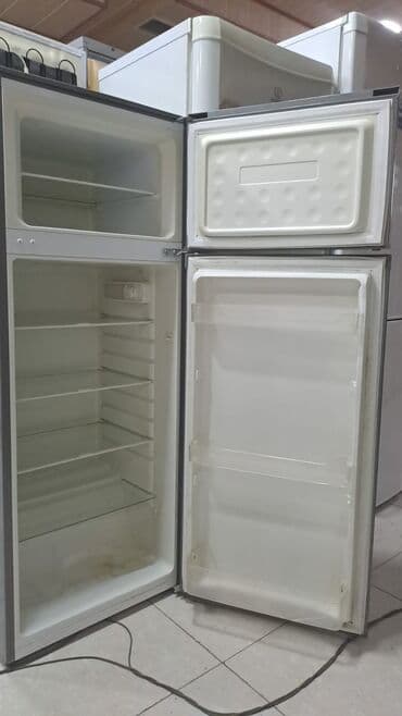 köhnə soyuducuların satışı: Problemsizdir zəmanətlə satılır çeşidlerimiz çoxdur Qaraqarayevde 32 — 2