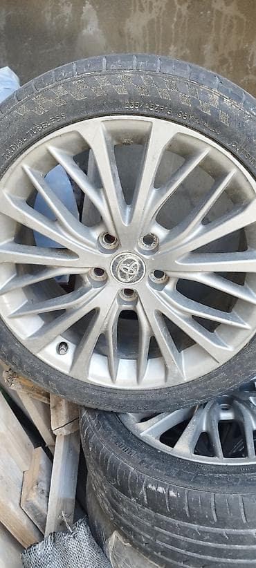 Nəqliyyat: Disk təkər Toyota 235 / 45 / R 18, 5 Boltlu — 1