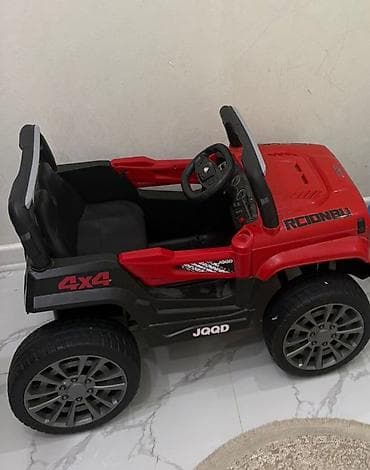 Uşaq üçün elektrikli maşın – off-road üslublu 4x4 model (JQQD)