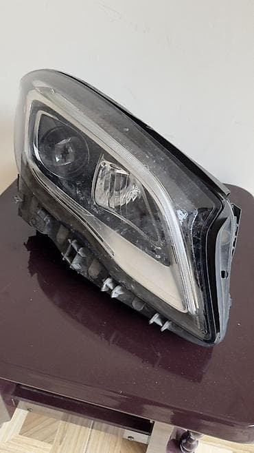 corolla fara: Sağ, Duman əleyhinə faralar, Mercedes-Benz, 2017 il, Orijinal, İşlənmiş — 2