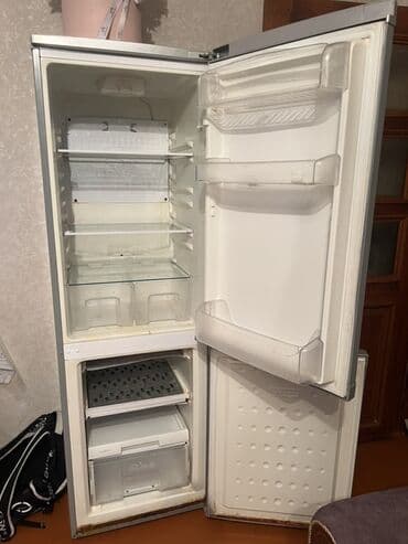 Техника для приготовления еды: 2 двери Beko Холодильник Продажа, цвет - Серебристый — 2