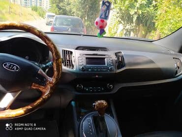 qadın üçün maşınlar: Kia Sportage: 2 l | 2011 il Ofrouder/SUV — 5