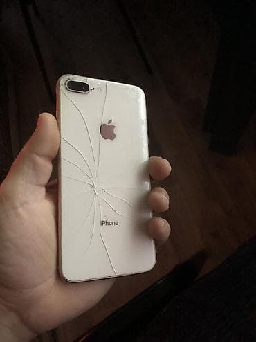 iphone barter var: IPhone 8 Plus, 64 GB — 3