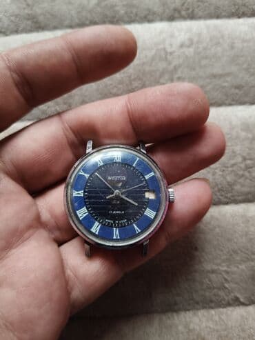 Sərt disklər (HDD): Vostok qol saatı
Qədimi saat
Antikvar. 
İşlıkdir — 4