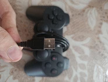 ps3 ps4: 2 eded ps 3 putu usb ile qosulur (batarya ile deyil) butun duymeler — 5