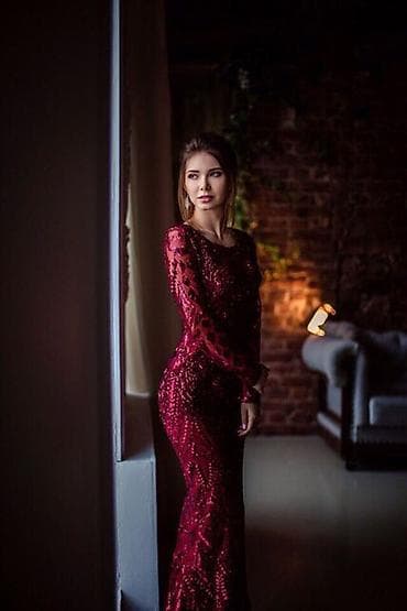 son model donlar: Original Valentino 600 € Alinib 1 defe geynilib — 3