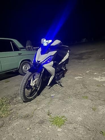 turbo az xezer lada: Şəhər içi və qısa məsafələr üçün sport-stil moped/motosiklet — 1