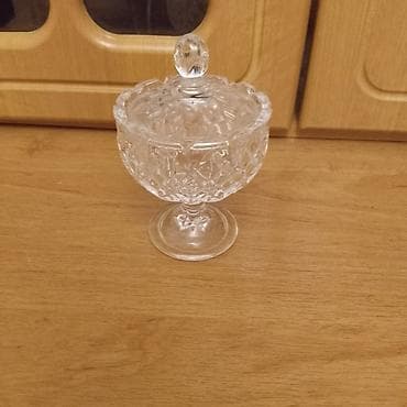 sufre dekoru: Şüşə Qab – Qapaqlı, Ayaqlı Şirniyyat/Suxari Konfet Qabı. - Material — 1