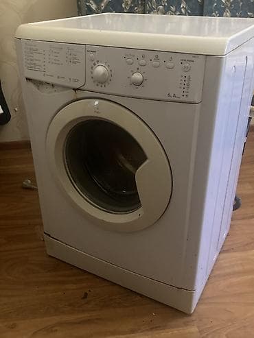 Ön yükləməli paltaryuyan maşın - Marka Indesit Su bosadlani islemir — 1