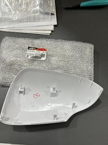 Avtomobilin yan güzgüləri: 87915-52170 (Toyota Aqua) Alternativlər: * 87915-52160 * 87915-52xxx — 2