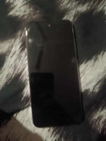 телефоны fly cirrus 7: Telefon yenidir qeydiyyat olunub heç bir roboem filan yoxdu. Model — 2