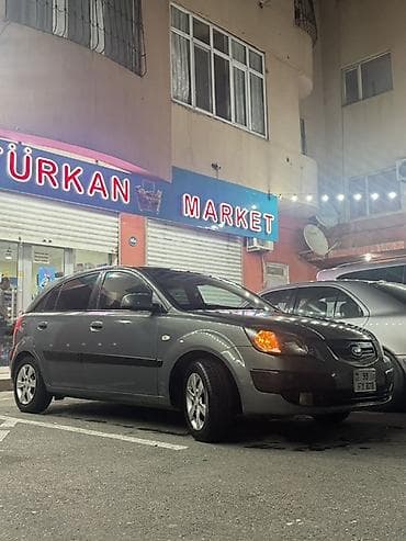 Kia Rio: 1.4 l | 2006 il Hetçbek lalafo.az -da Kia Rio: 1.4 l | 2006 il Hetçbek