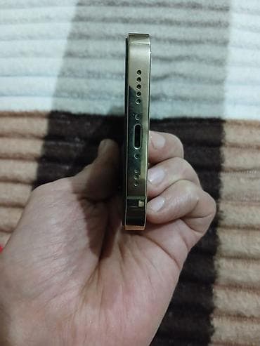 iphone 17 pro satış: IPhone 13 Pro, Qızılı, Face ID — 4