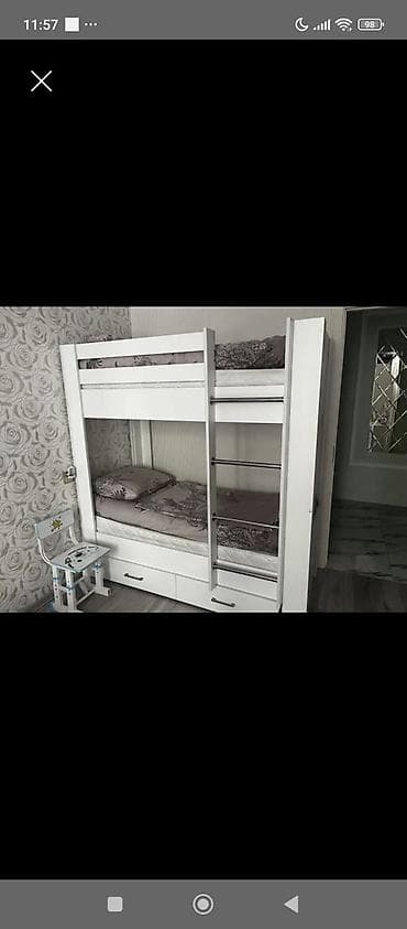 Uşaq mebeli: İkımertebe kravat tecılı 150 manata satılır uzunu 1.75 Xırdalan*AFA — 1