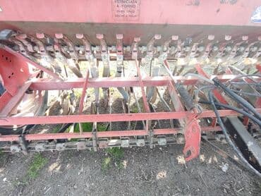 купить измельчитель сена бу: Kənd təsərrüfatı üçün səpin texnikası – traktorla qoşulan taxıl səpən — 6