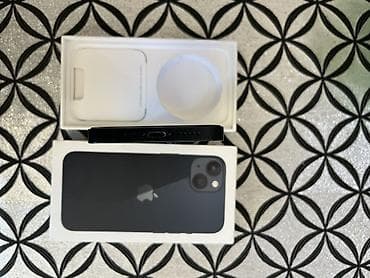 playsation 4: IPhone 13, 128 GB, Midnight, Face ID — 8