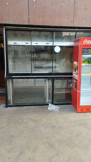 xacmaz obyekt: Genclik Metrosunun yaxinligi esas yolun ustunde yerlesen obyekt — 14