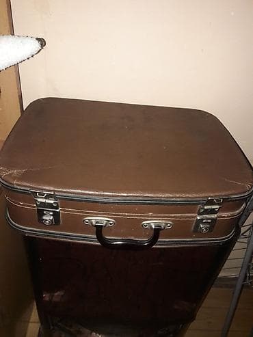 Digər idman və istirahət malları: Məhsul: Retro sərt korpuslu çamadan - Material: sərt karton/plyonka — 4