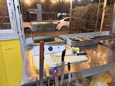 Оборудование для мойки: Çox təcili dönər aparatı və toster SATILIR!Dönərçiyə lazım olan hərşey — 10