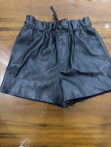 детские черные шорты: Шорты, Для девочек, 5 - 6 лет, Б/у — 2