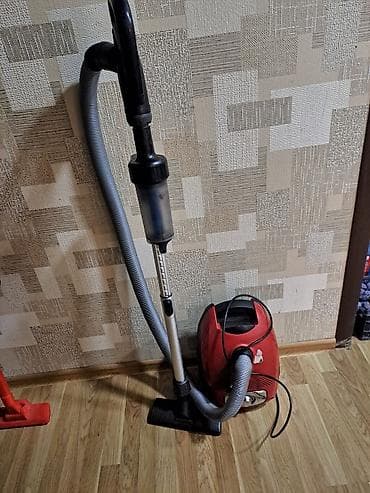Məhsul: İki ədəd elektrik süpürgəsi dəsti 1) Toz torbalı silindr