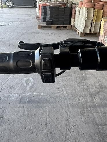 Elektrik skuter – oturacaqlı, güclü asqılı sistemli model — 6