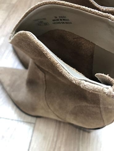 Basanoşka və səndəllər: Bershka qadın sandaleti - Rəng: qara, laklı effekt - Model: nazik — 10