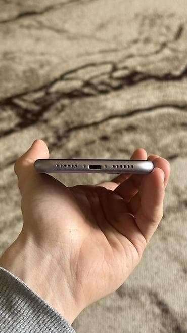 irsad iphone 11: IPhone 11, 64 GB, Face ID — 4