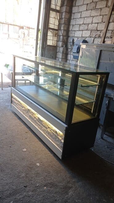 морозильные камеры в баку: Bu ticarət vitrin soyuducu şüşə qapıları və rəfləri ilə məhsulları — 3