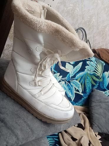 Uzunboğaz, New Balance, Ölçü: 40, rəng - Ağ, İşlənmiş — 5