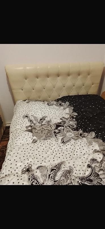 Tecili satilir yenidi işlenmiyib alinib eve yiğilib açilmayib yataq — 2