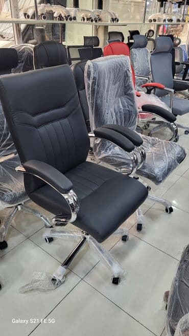 tek qrafat: Новый, С колесиками, Рукояти не регулируются, Ткань — 11