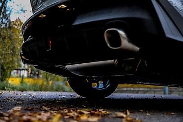 Changan Uni-V: 1.5 l | 2023 il 64000 km Sedan — 5