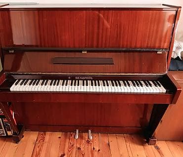 Piano, Belarus, Akustik, İşlənmiş