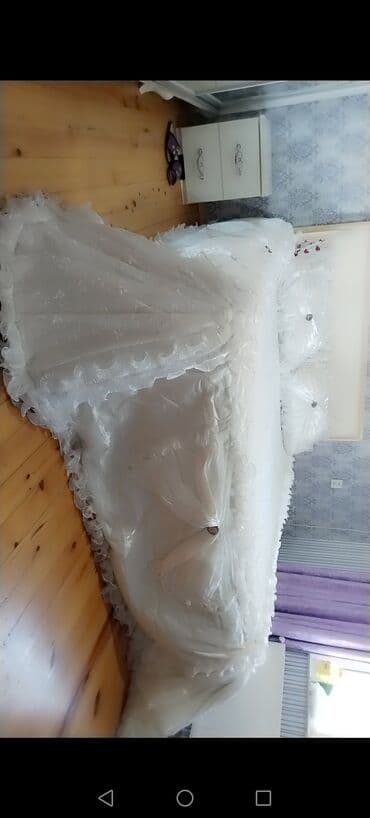 Yataq üçün Yeni rəng - Ağ Yataq örtüyü