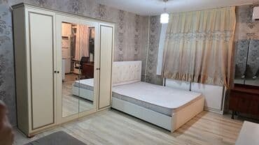 kirayə ev gənclik: Salam ev azadliq metrosuna 3 deq mesafede yerlesir.etrafda mekteb — 1