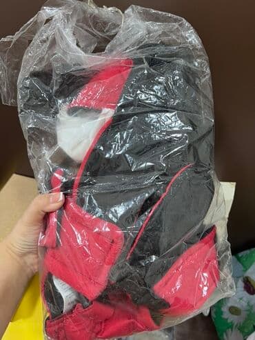 Qoruyucu plyonka və şüşələr: Məhsul: baby2go uşaq daşıyıcısı - Rəng: qara/qırmızı - Gövdə — 4