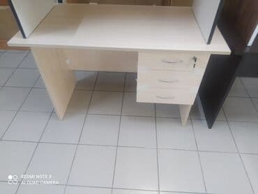 ofis masası 2. el: Yeni, İşçi üçün, Künc masa — 4